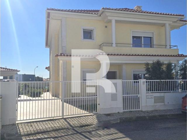 Casa venda em Bairro da Colónia Penal, Sintra