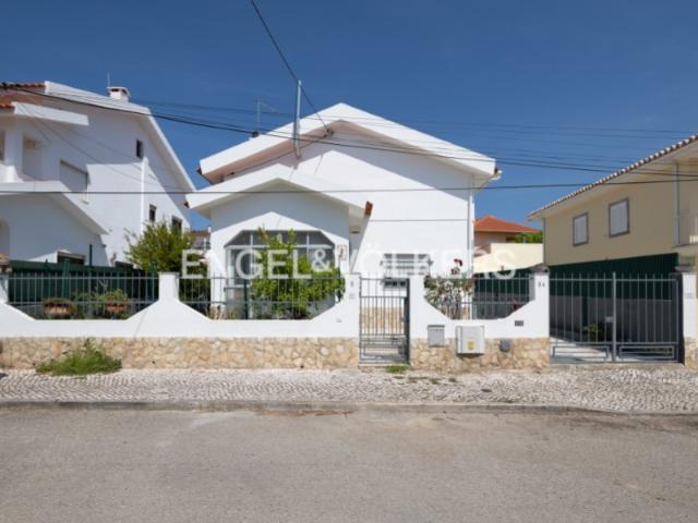 Casa venda em Quinta da Morgadinha, Almada