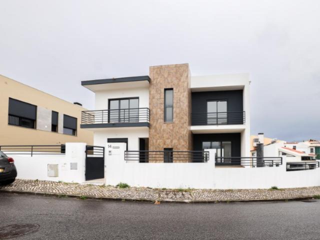 Casa venda em Quinta do Americano, Almada