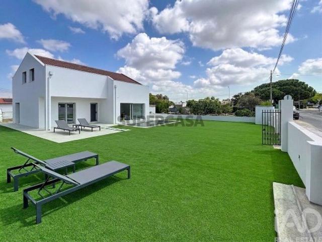 Casa venda em Azeitão (São Lourenço e São Simão), Setúbal