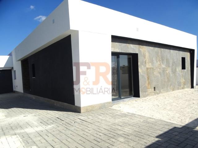 Casa venda em Azeitão (São Lourenço e São Simão), Setúbal