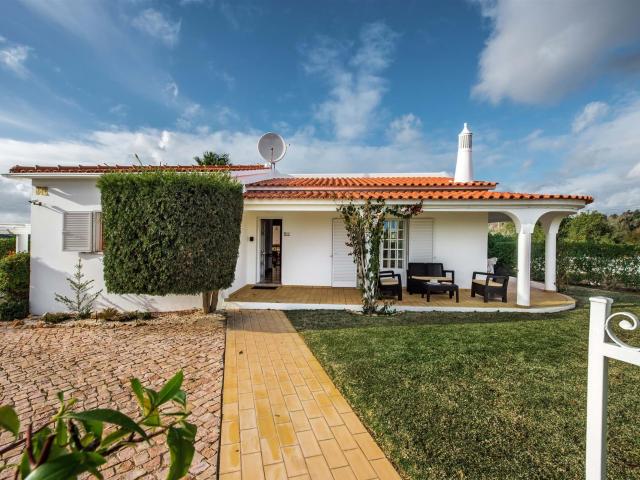 Vivenda venda em Cortelhas, Albufeira