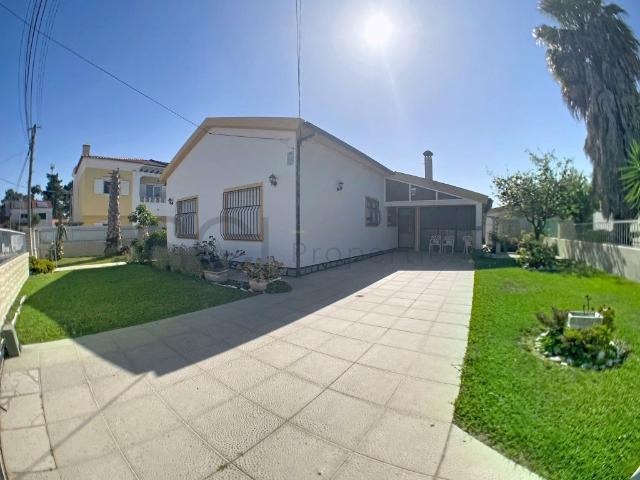 Vivenda venda em Seixal, Amora