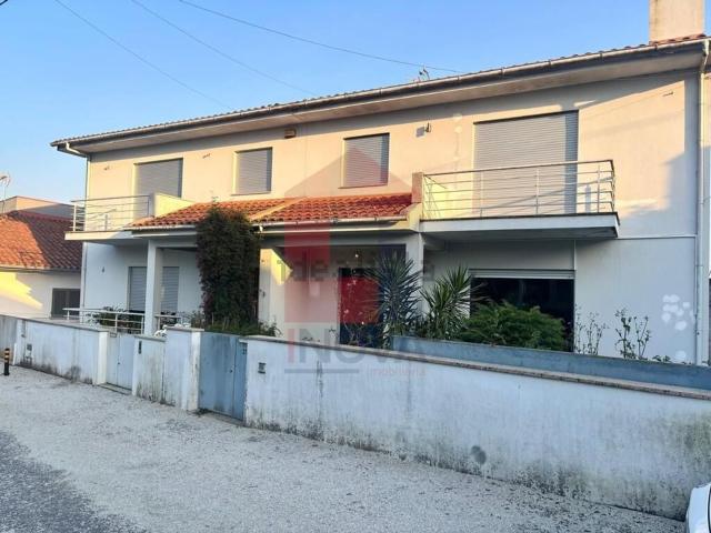 Casa venda em Febros, Vila Verde