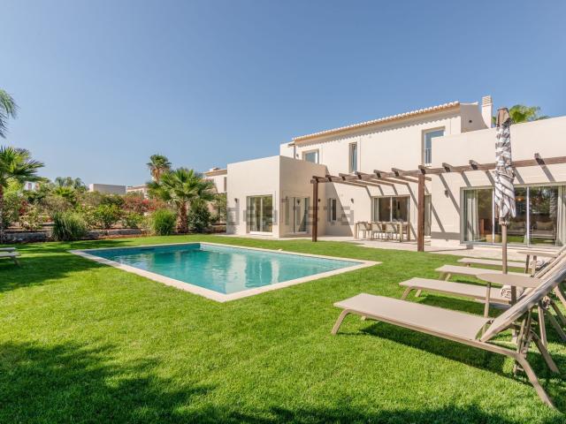 Casa venda em Mato Serrão, Carvoeiro