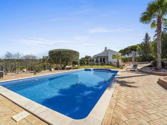 Casa venda em Salicos, Lagoa e Carvoeiro