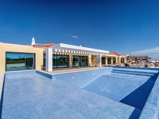Casa venda em Lombos, Lagoa e Carvoeiro