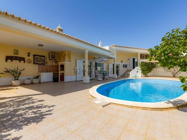 Casa venda em Montes Juntos, Lagos