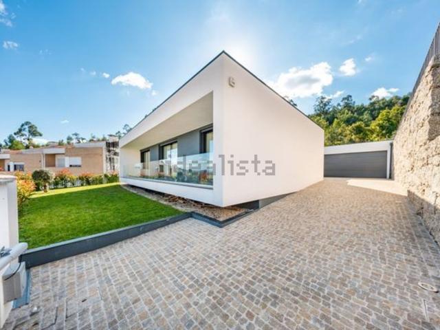 Casa venda em Lanhoso, Póvoa de Lanhoso