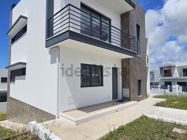 Casa venda em Quinta das Amoreiras, Almada