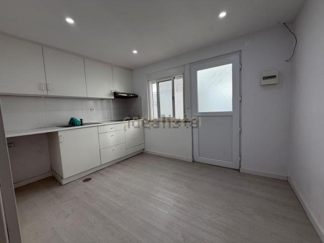 Casa venda em Chegadinho, Almada