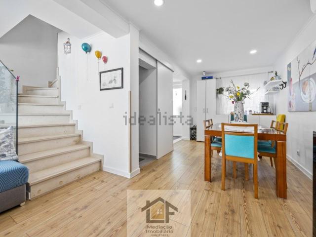 Casa venda em Chegadinho, Almada