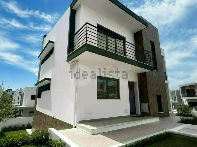 Casa venda em Quinta das Amoreiras, Almada