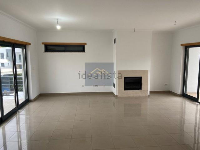 Casa venda em Quinta do Gato Bravo, Almada