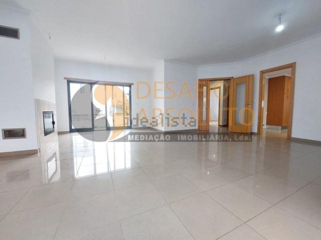 Casa venda em Quinta das Amoreiras, Almada