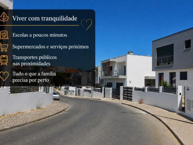 Casa venda em Quinta do Gato Bravo, Almada