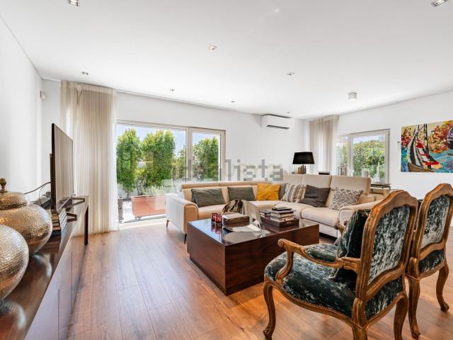 Casa venda em Almada, Setúbal