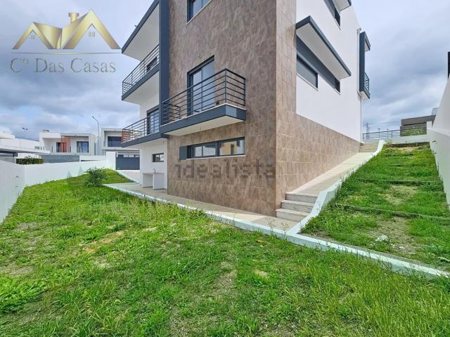 Casa venda em Quinta das Amoreiras, Almada