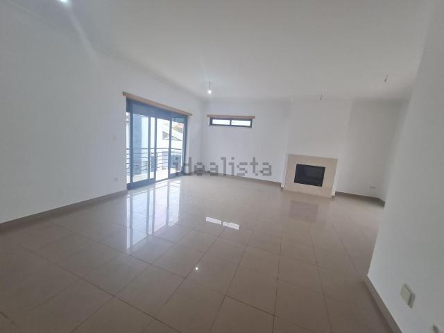 Casa venda em Quinta das Amoreiras, Almada