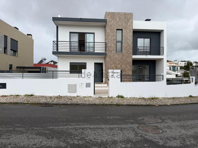 Casa venda em Quinta das Amoreiras, Almada