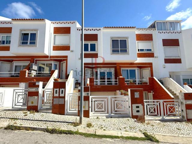 Casa venda em Quinta do Gato Bravo, Almada
