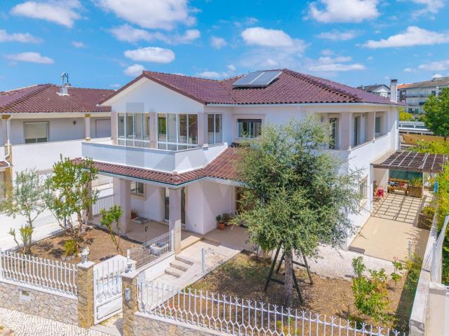Casa venda em Cruz d'Areia, Leiria