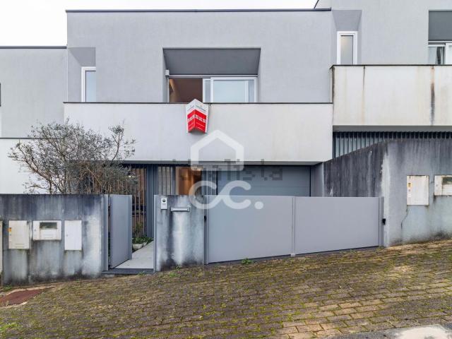 Casa venda em Gavião, Braga
