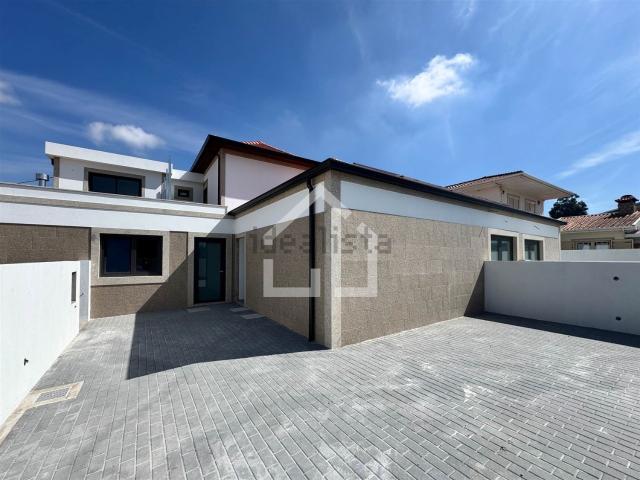 Casa venda em Mirêlo, Santa Maria Da Feira