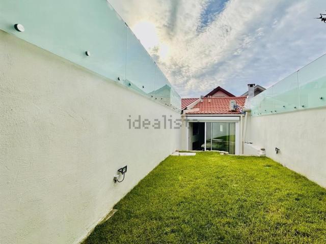 Casa venda em Porto, Lordelo Do Ouro