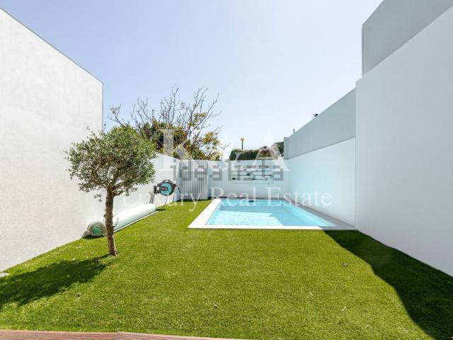 Casa venda em Porto, Lordelo Do Ouro