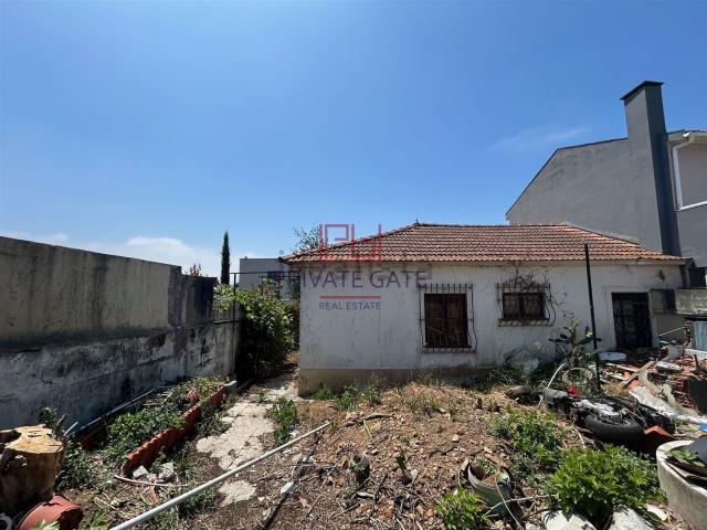 Casa venda em Porto, Lordelo Do Ouro