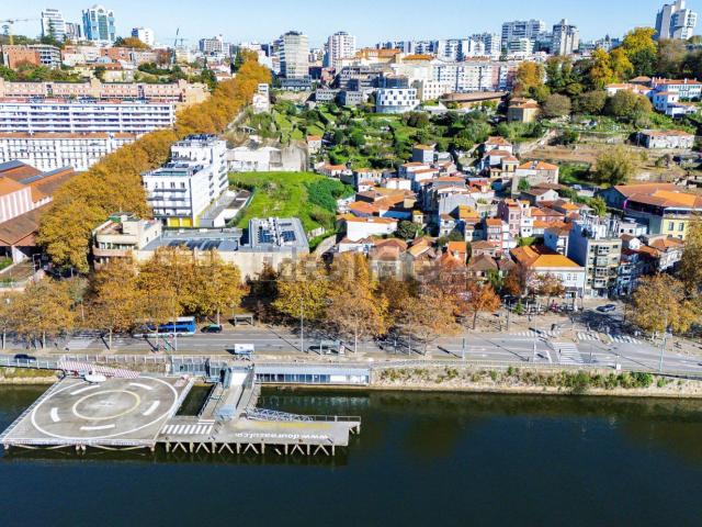 Casa venda em Porto, Lordelo Do Ouro