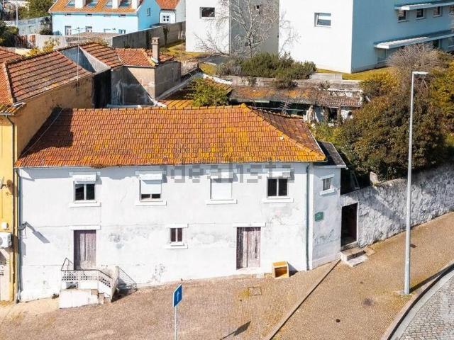 Casa venda em Porto, Lordelo Do Ouro