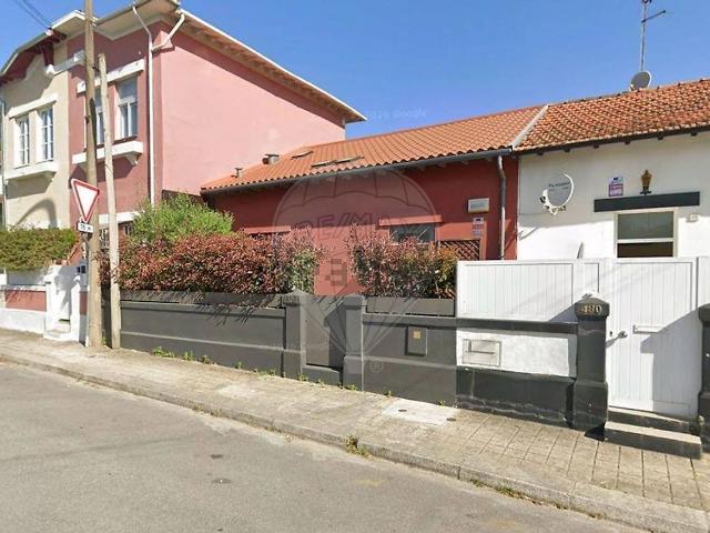 Casa alugar em Porto, Lordelo Do Ouro