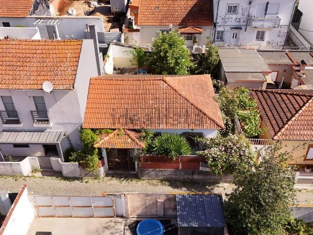Casa venda em Porto, Lordelo Do Ouro