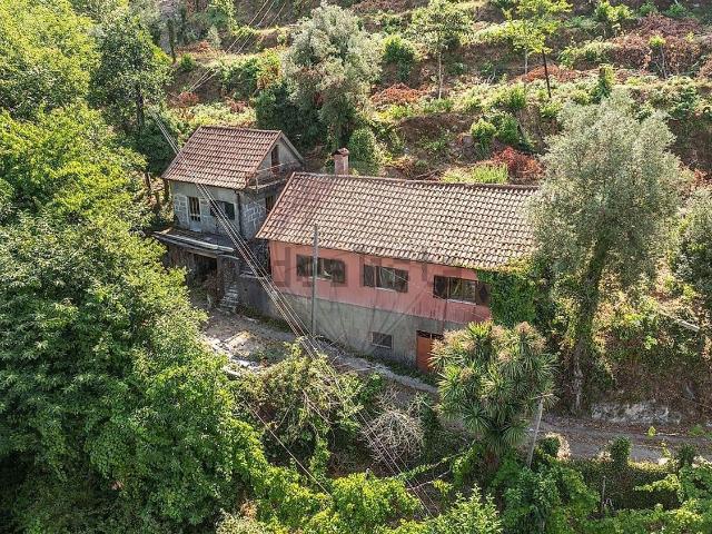 Casa venda em Parada Do Bouro, Braga