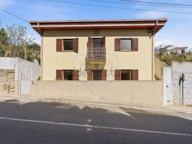 Casa venda em Bitarães, Porto