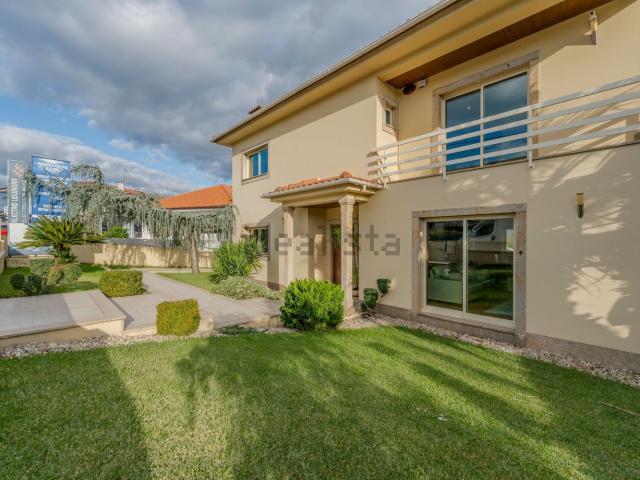 Casa venda em Loureira, Vila Verde
