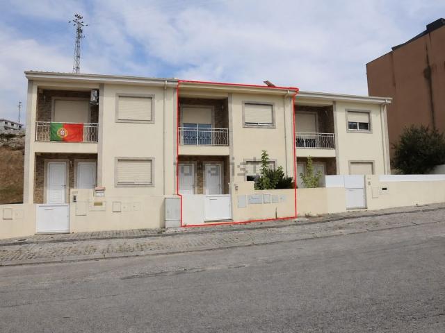 Casa venda em Lustosa, Lousada