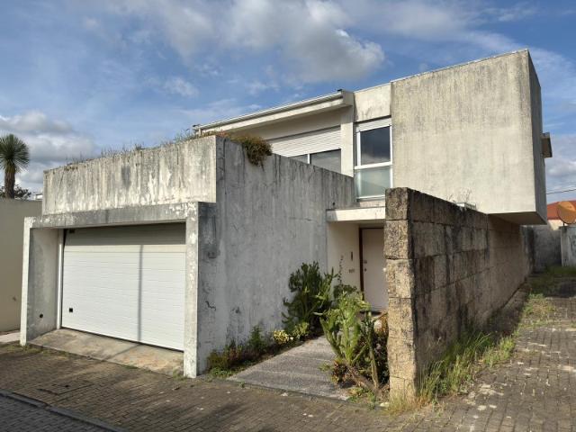 Casa venda em Cense, Santo Tirso