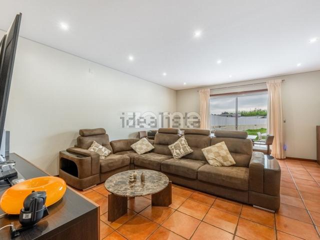 Casa venda em Macieira da Maia, Vila do Conde