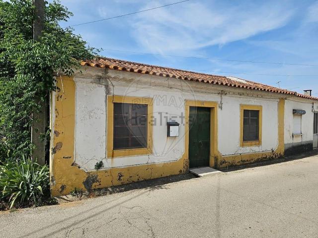 Casa venda em Madalena e Beselga, Tomar