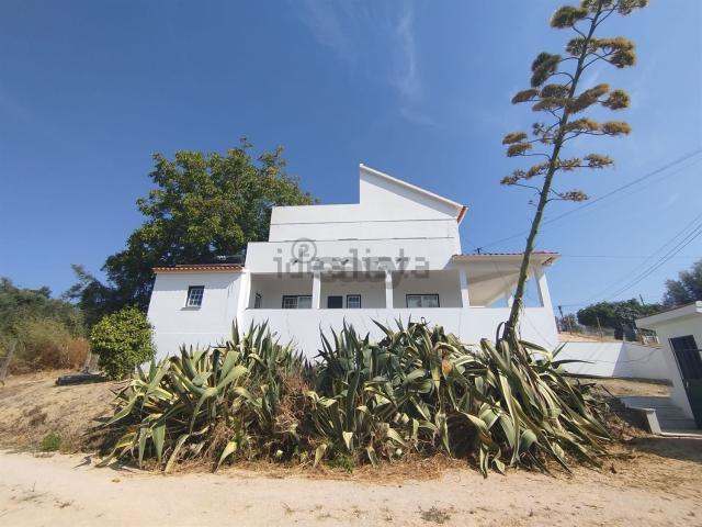 Casa venda em Madalena e Beselga, Tomar