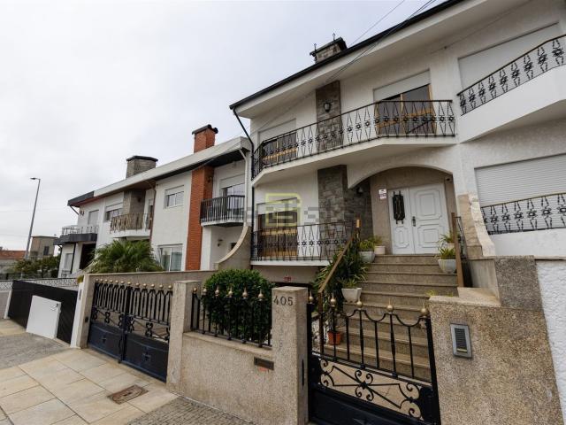 Casa venda em Vilar do Paraíso, Vila Nova De Gaia