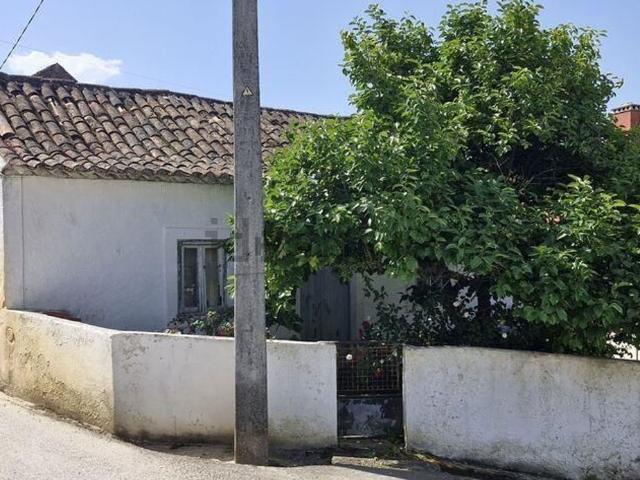 Casa venda em Rio Maior, Santarém
