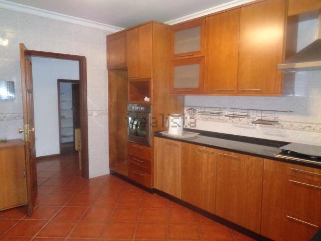 Casa venda em Marco De Canaveses, Porto