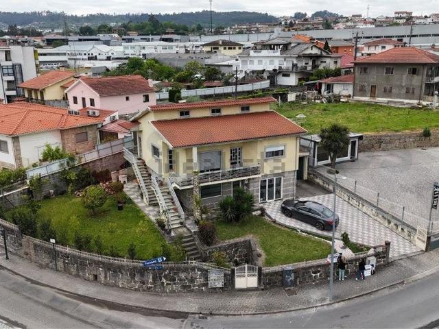 Casa venda em Felgueiras, Porto