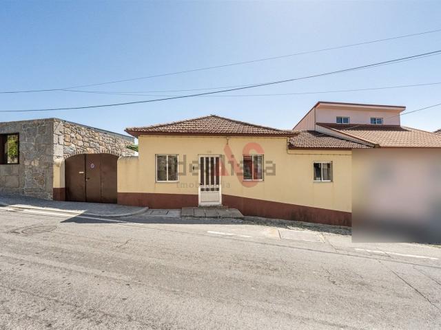 Casa venda em Felgueiras, Sendim
