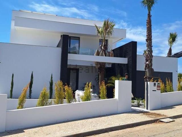Casa venda em Albufeira e Olhos de Água, Albufeira