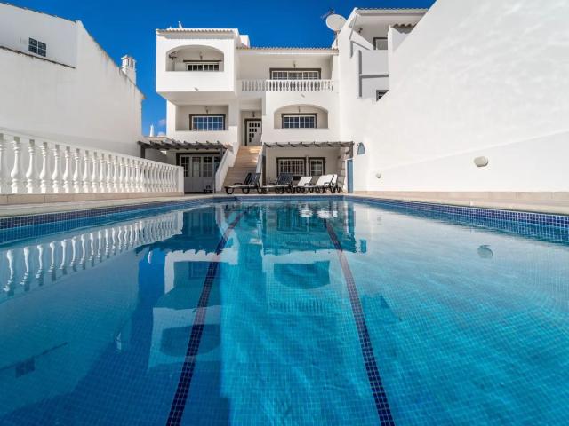 Casa alugar em Albufeira e Olhos de Água, Albufeira